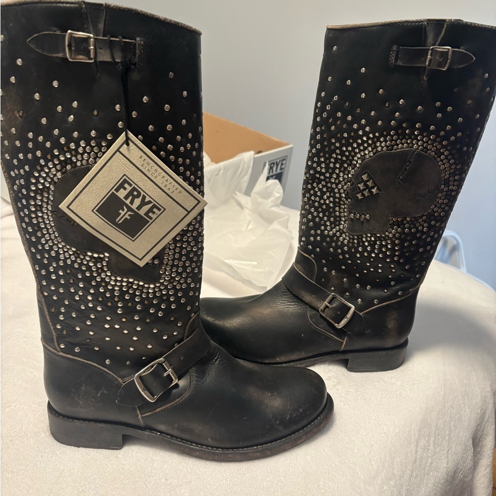 Rare. Frye Jenna Tall Skull Black Studded Leather Boots Never Worn.